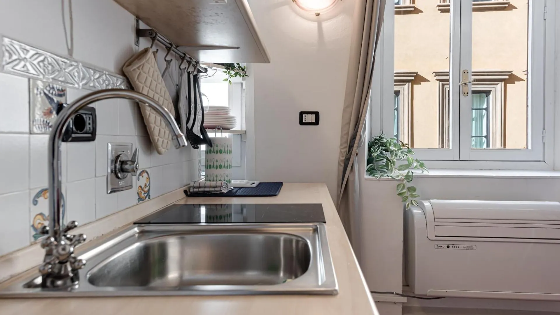 Goldoni - Suite Apartment Florence